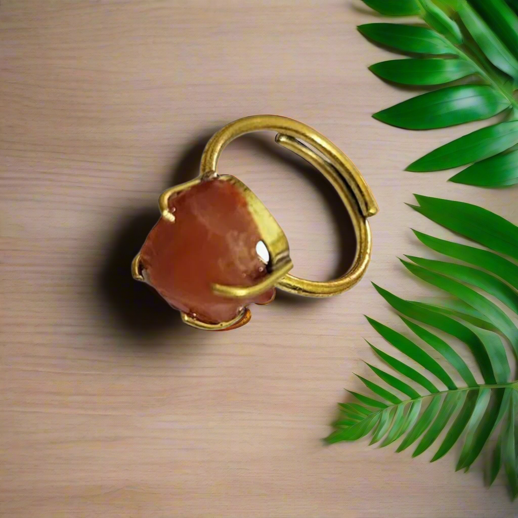 Raw Carnelian Crystal Metal Ring, Golden Plated, Adjustable, Healing energy for Confidence, Encouraging positivity, & good fortune, Unisex gift