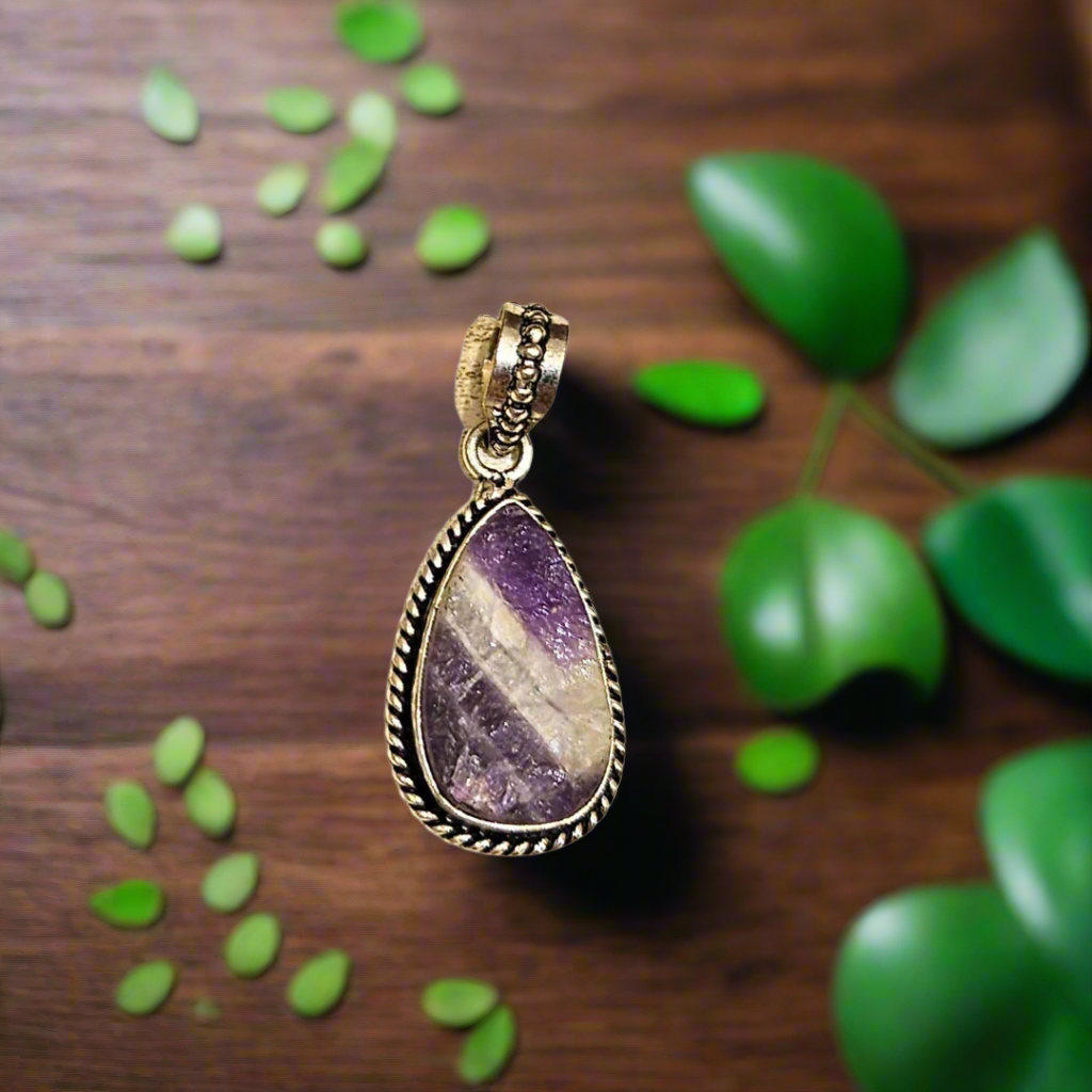 Raw Chevron Amethyst Teardrop Pendant – Natural Rough-Cut Purple & White Quartz Crystal Necklace Charm