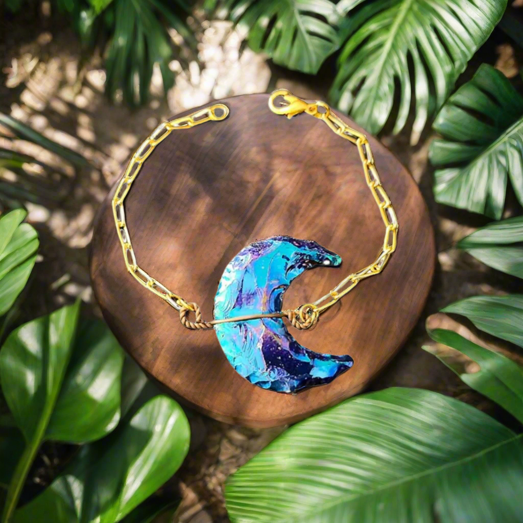 Titanium Aura Rainbow Crescent Moon Bracelet – Healing Crystal Chakra Jewelry for Well-Being & Happiness | Gold Plated Chain for Men & Women | Multicolor Quartz for Spiritual Growth & Energy Balance