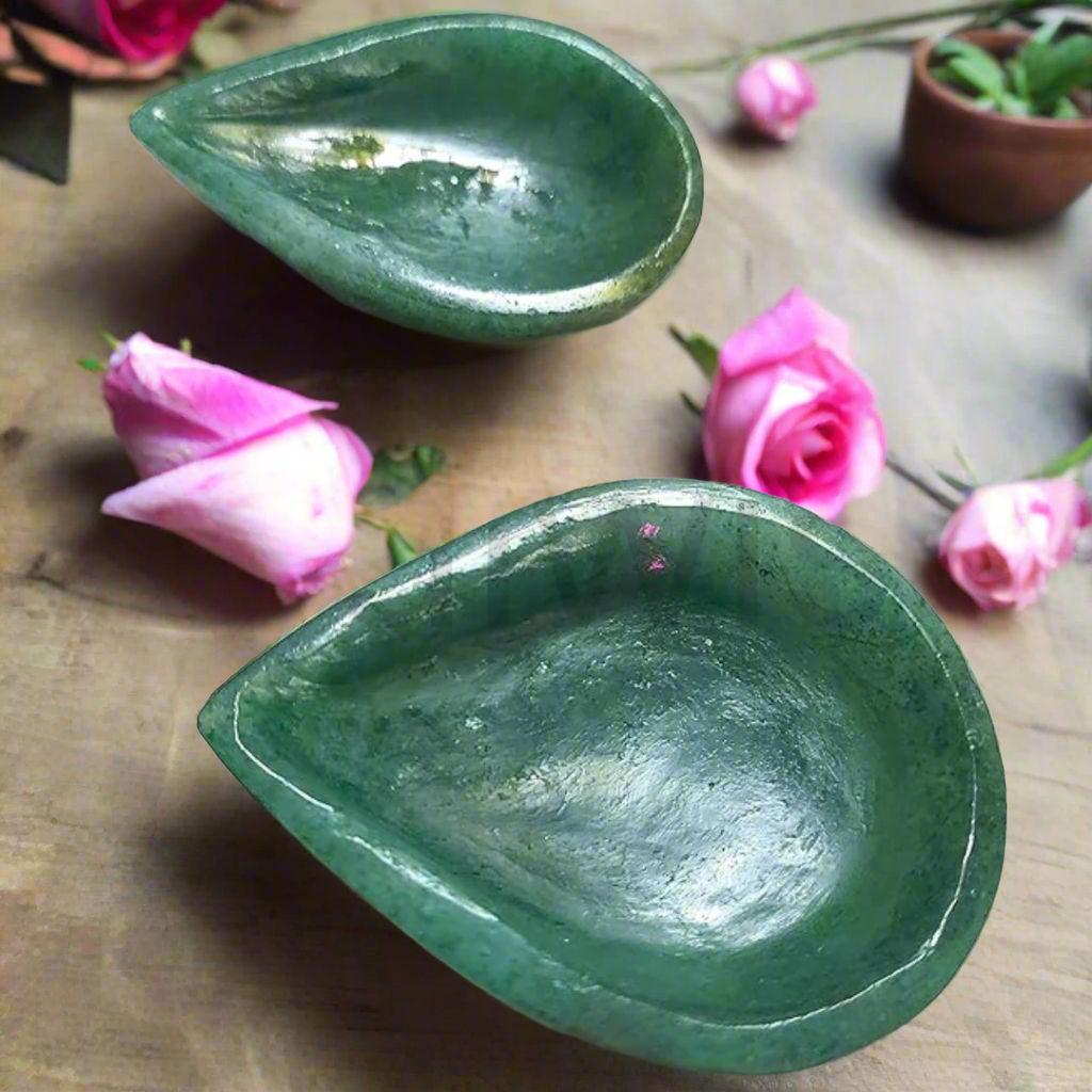 Green Aventurine Diya Set – Natural Crystal Oil Lamps for Prosperity, Healing & Festive Décor – Set of 2/4/6 (Customizable)