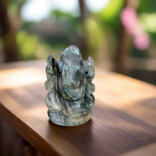 SoulwiseLabradorite Ganesha Idol – 7 cm | Hand-Carved Crystal Ganesh Statue for Intuition, Protection & Energy Healing