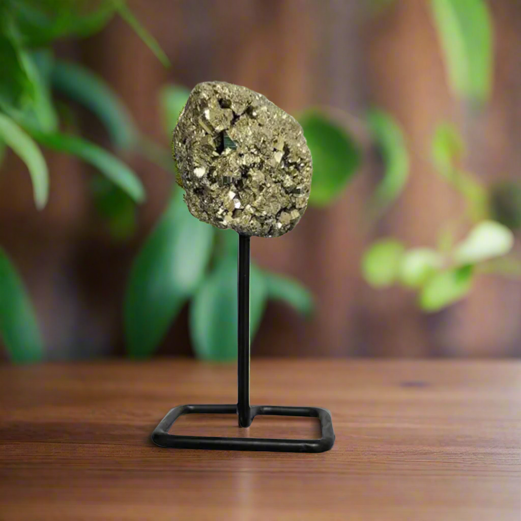 Soulwise Natural Pyrite on Metal Stand – 3" Golden Healing Crystal for Energy Balancing, Motivation & Table Décor