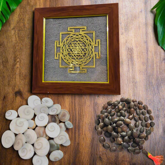 Diwali Spiritual Combo – Gomti Chakra Set of 11 + Kamal Gatta Mala + Shree Yantra Frame | Energized Pooja Items for Wealth, Prosperity & Protection | Vastu Gifts for Home, Office & Mandir