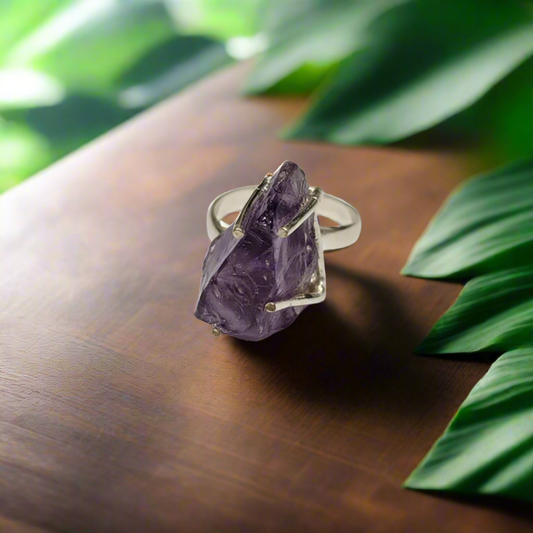 Raw Amethyst Crystal Ring – Natural Uncut Stone in Silver – Adjustable Handmade Ring – Healing Crystal Jewelry for Women & Men