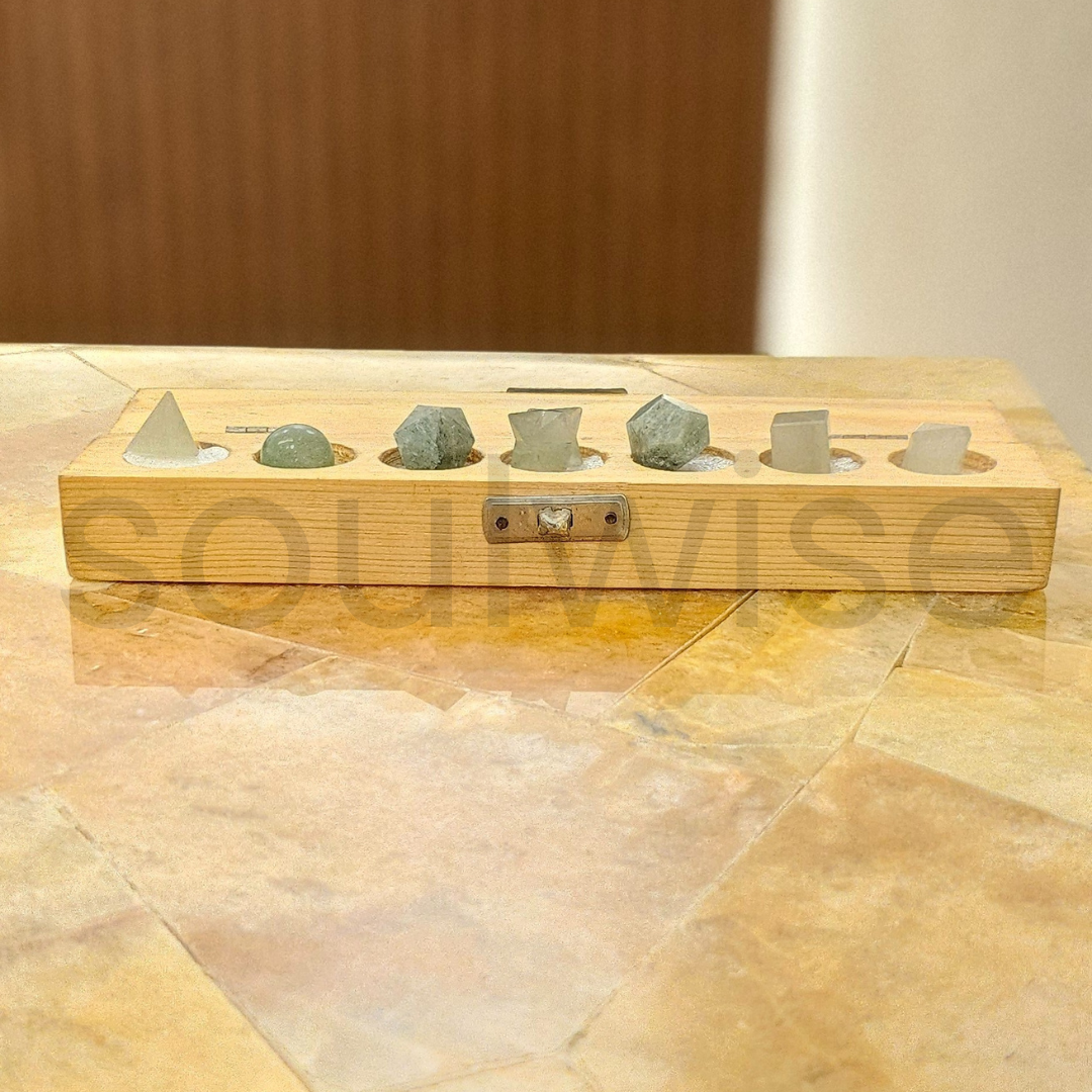 Soulwise Green Aventurine Sacred Geometry Set – 7-Piece Crystal Platonic Solids with Metatron’s Cube .