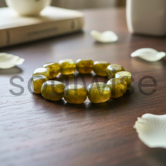 Labradorite Tumbles Bracelet – Natural Healing Crystal Bead Bracelet for Intuition, Protection & Energy Balance