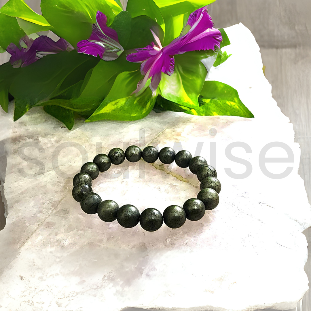 Soulwise Natural Pyrite Bracelet, Reiki energy healing crystal for wealth, money, abundance and willpower, manifestation, money magnet unisex jewlery ( 10mm)