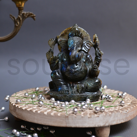 Soulwise Labradorite Ganesha 13cm (836g), Tall Idol, Healing Crystal for Protection, Guidance, Success, Growth, Abundance and Positivity, Housewarming Gift Decor