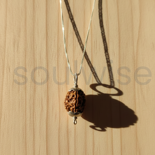 Original 4 Mukhi Indonesian Rudraksha Silver Pendant (Without Chain) – Chaar Mukhi Wisdom & Knowledge Bead – Indonesia Origin