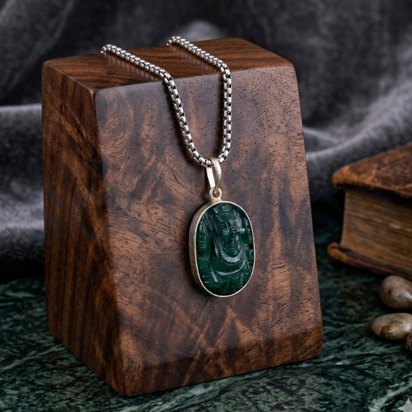 Green Jade /Aventurine Ganesha Pendant – Natural Crystal Ganesh Necklace for Luck, Prosperity & Obstacle Removal | Heart Chakra Healing