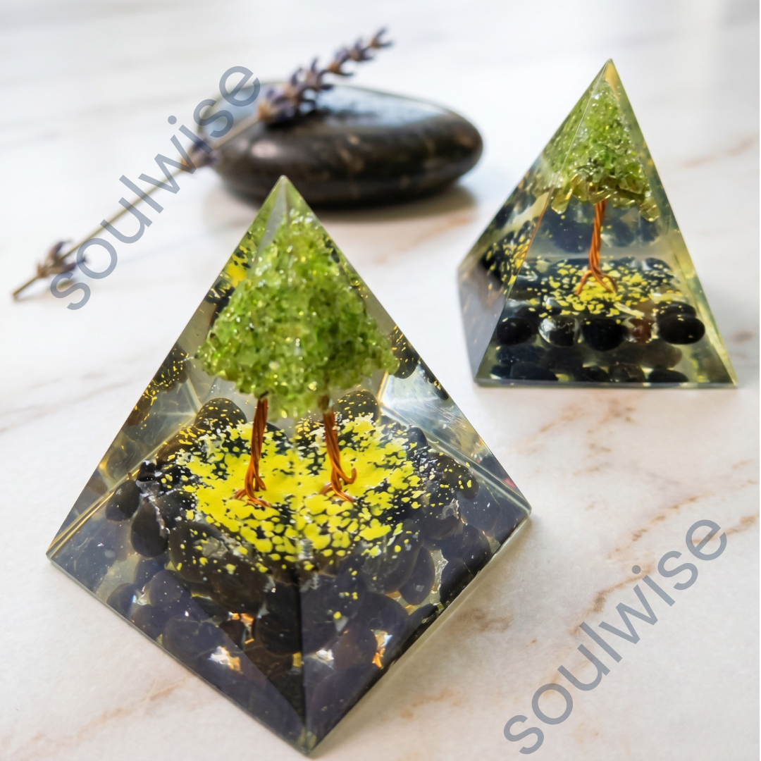 Peridot & Black Tourmaline Orgonite Pyramid – Crystal Energy Pyramid for Protection, Balance & Spiritual Décor
