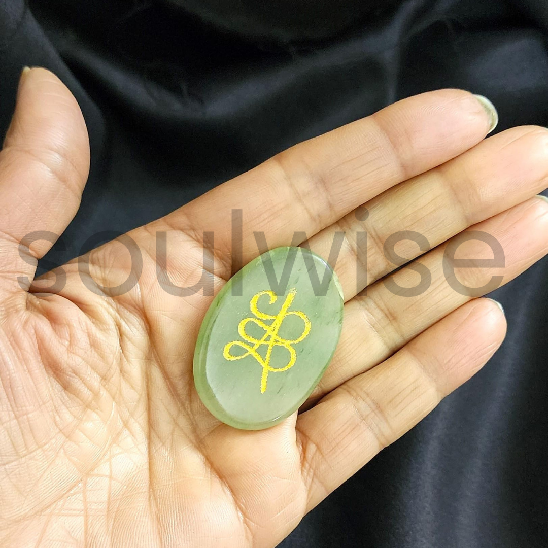 Soulwise Green Aventurine Angelic Sign Coin – Natural Crystal Pocket Token for Luck, Protection & Spiritual Guidance