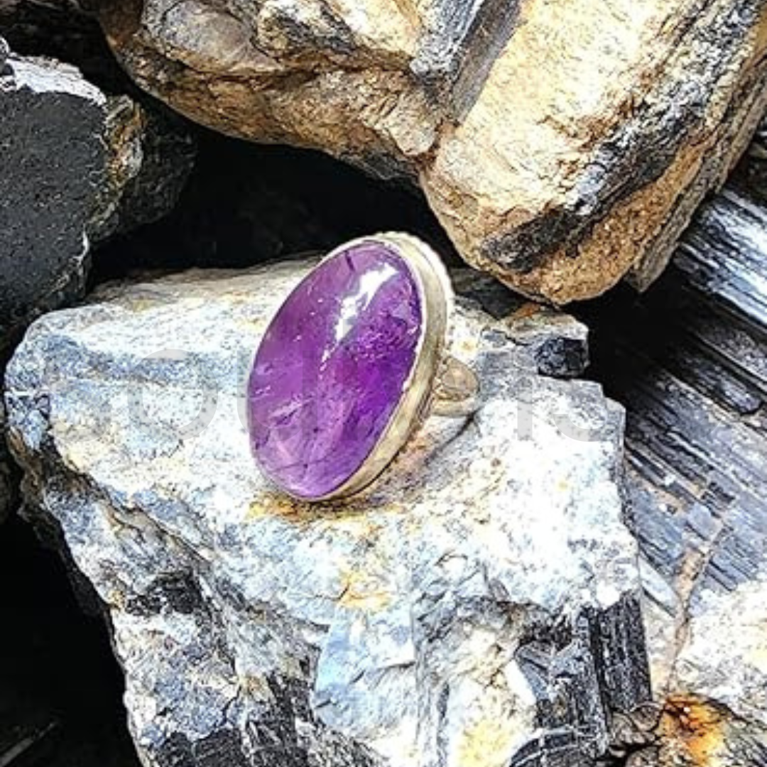 Soulwise Amethyst Ring – Adjustable Natural Crystal Healing Ring for Women & Men – Raw Amethyst Gemstone Jewelry for Energy, Balance & Style