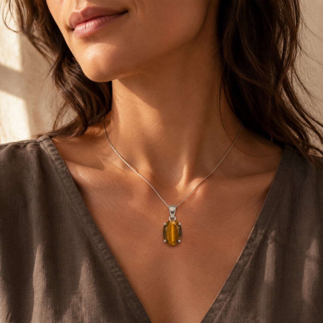 Natural Tiger’s Eye Gemstone Pendant – Oval-Cut Confidence & Protection Crystal Jewellery