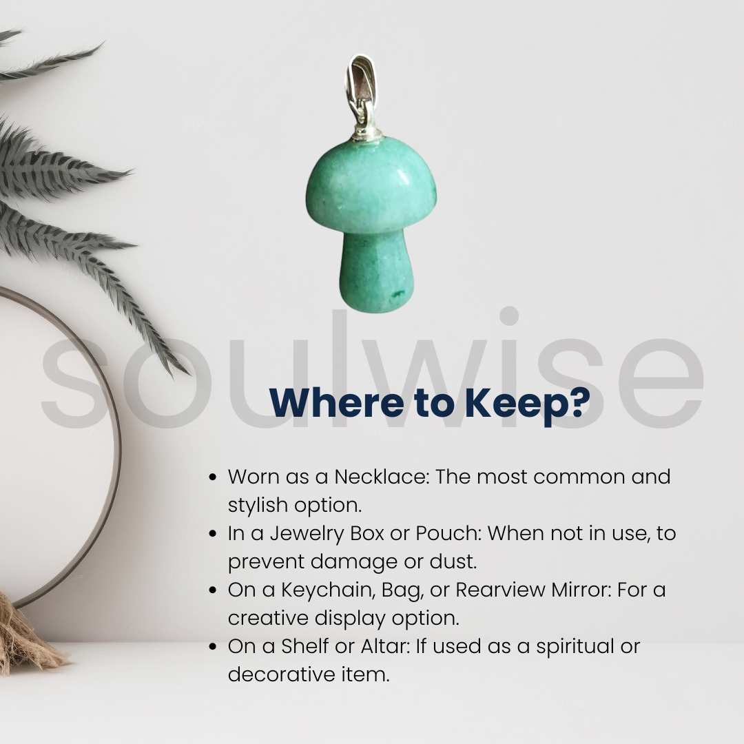 Green Aventurine Mushroom Pendant – Natural Crystal Necklace for Healing, Prosperity, and Positive Energy .